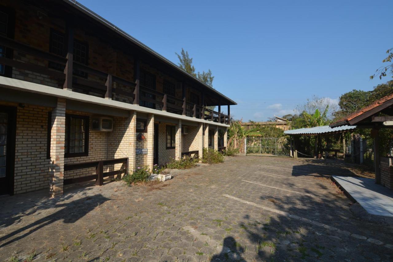 Residencial Da Casinha Apartment Garopaba Exterior photo